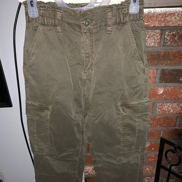 American Eagle relaxed mom joggers - Picture 6 of 6